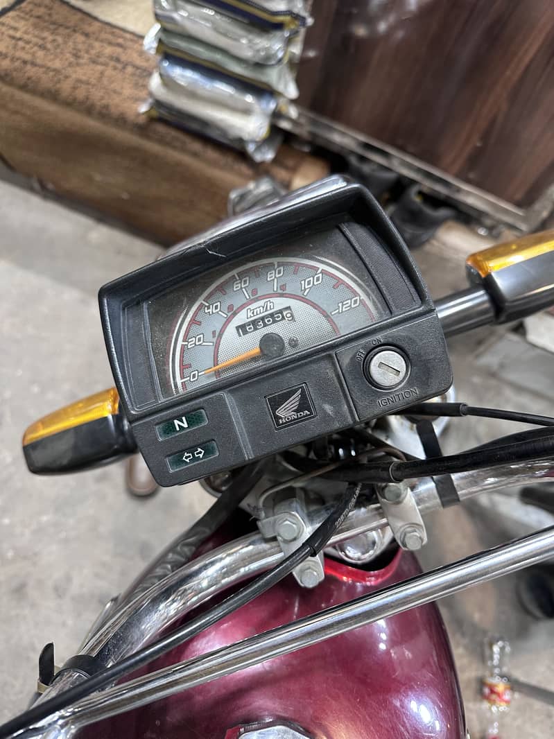 HONDA CD-70 0