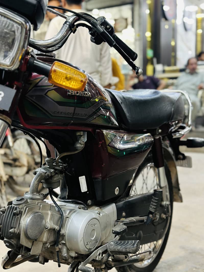 HONDA CD-70 2