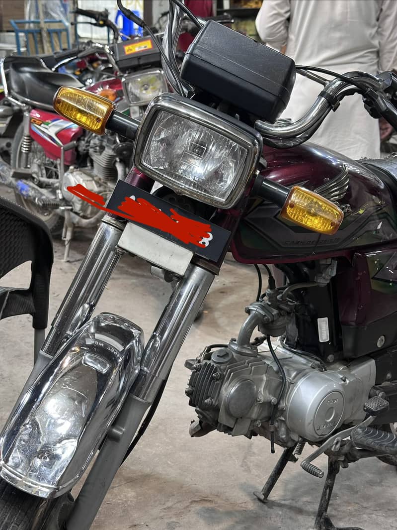 HONDA CD-70 4