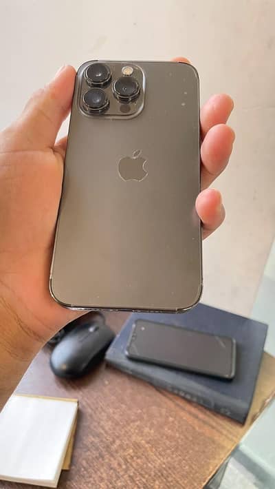 Apple iPhone 13 Pro