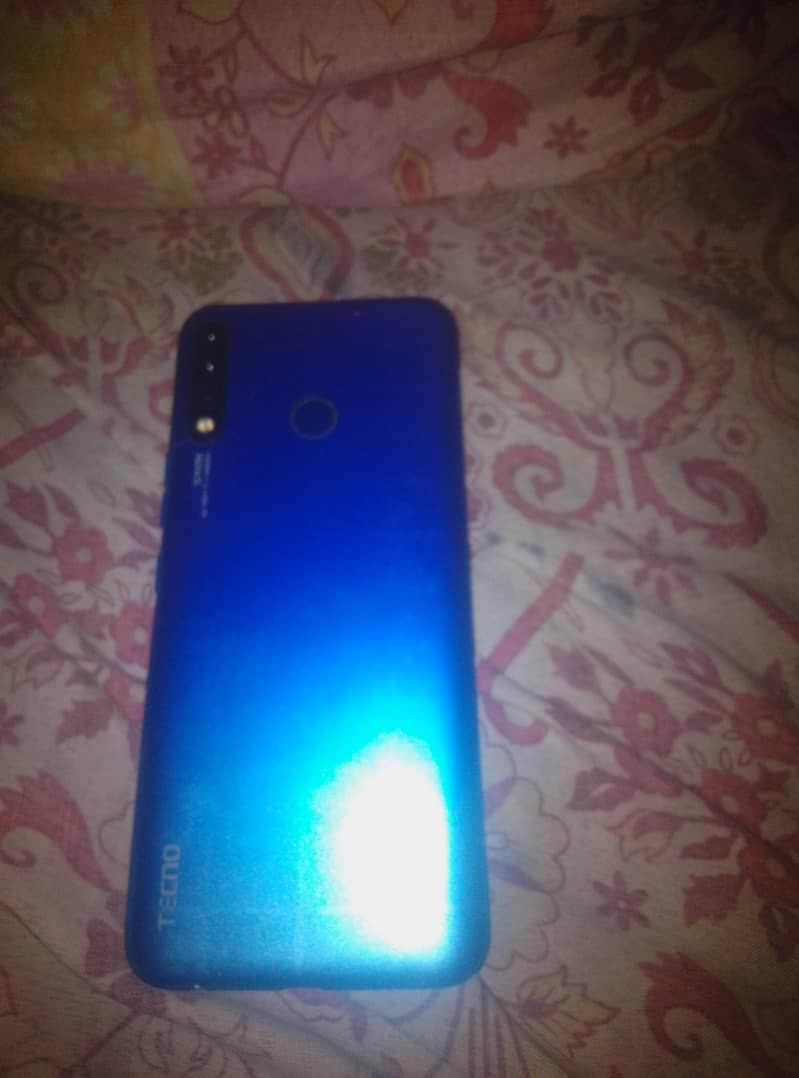 Tecno Spark 4 1