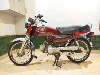 Honda CD 70 2015 Model Red – Good Condition – Lahore