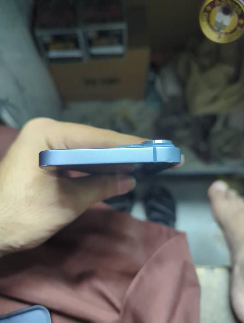 Apple iPhone 14 5