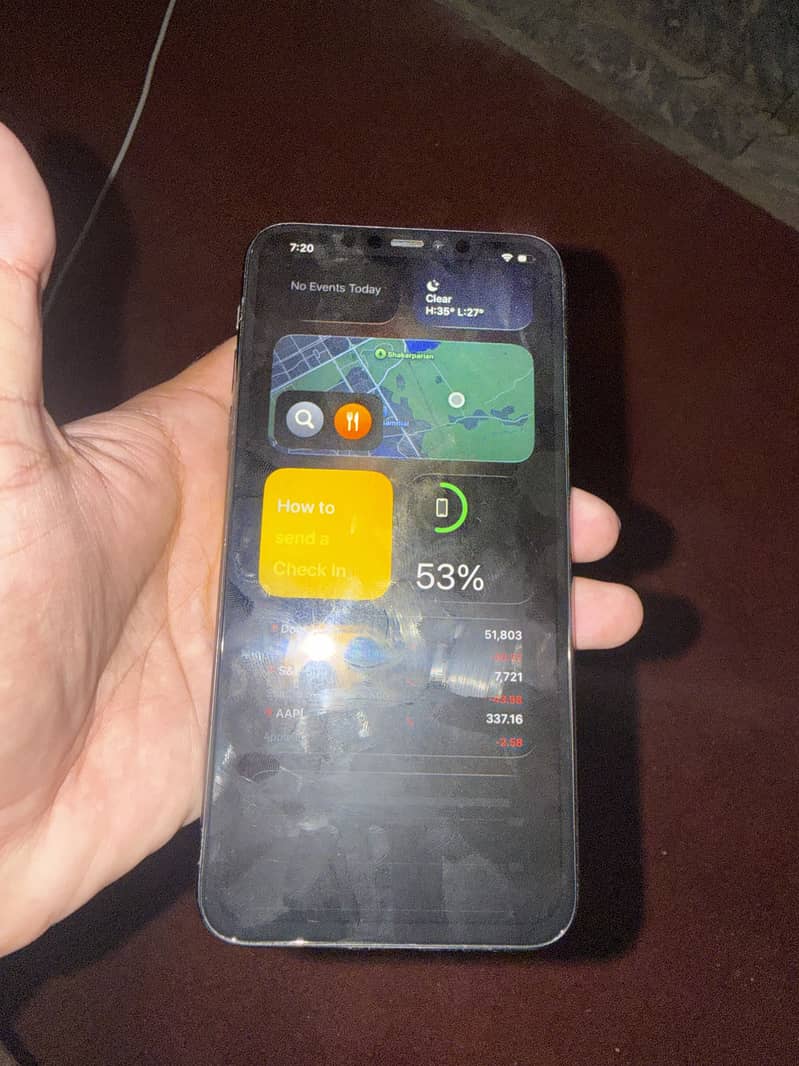 Apple iPhone 11 Pro Max 1
