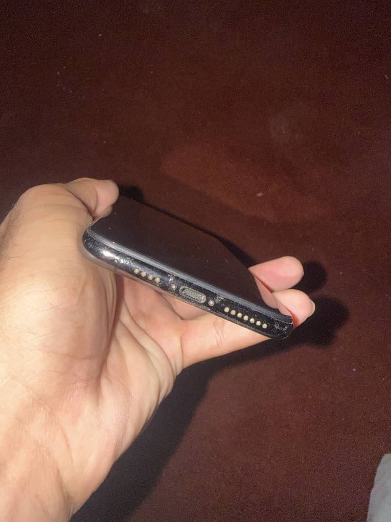 Apple iPhone 11 Pro Max 3