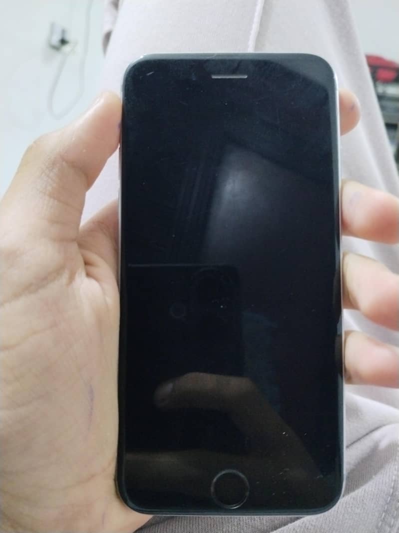 Apple iPhone 6 1