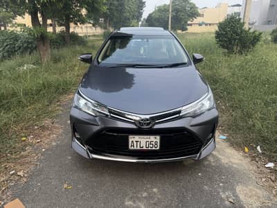 Toyota Corolla Altis grande vvT-i 2023