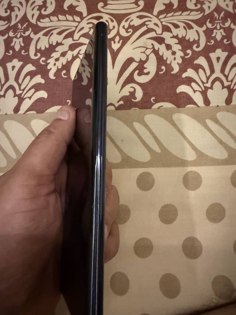 Samsung Mobile Note 10 Plus 4