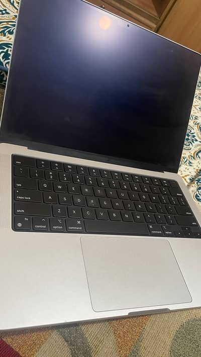 MacBook Pro M4 (with Nano-Texture screen)