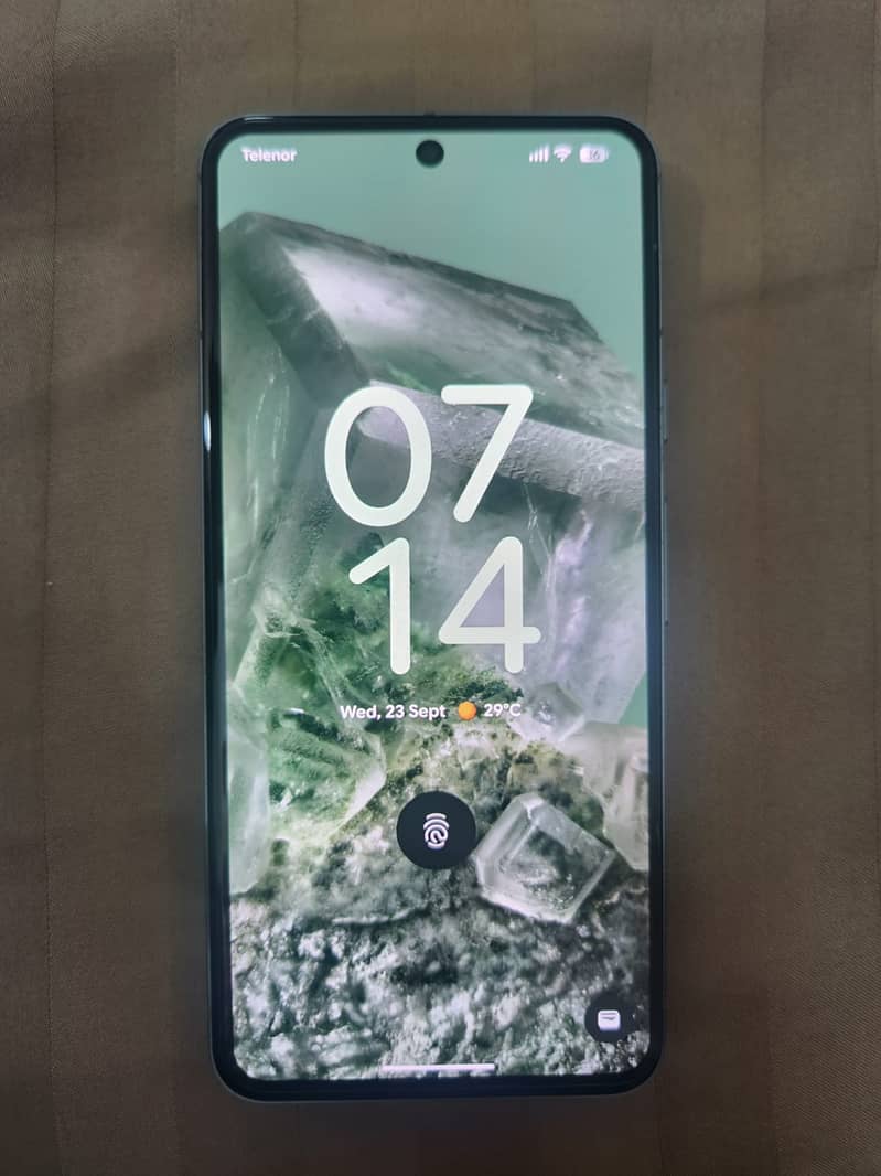 Google Pixel 8 7