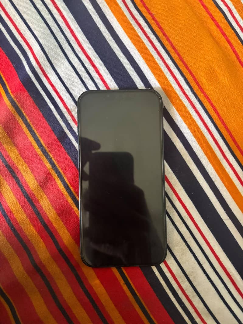 Apple iPhone 13 3