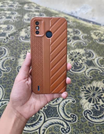 Tecno Spark 6 Go contact . 03719216897.