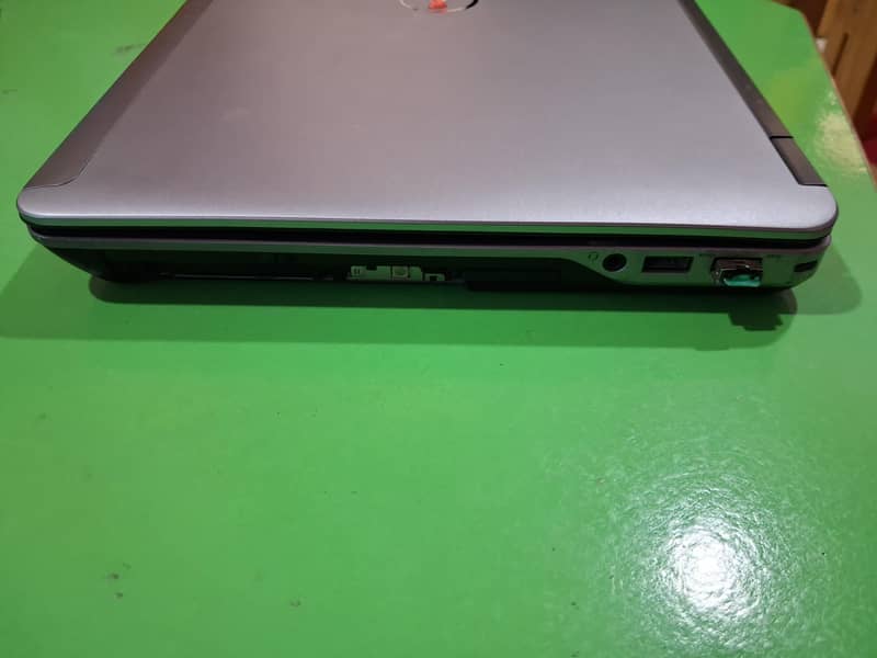 Dell Latitude E6440 2
