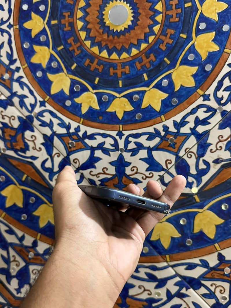 iPhone 17 Pro With Box 5