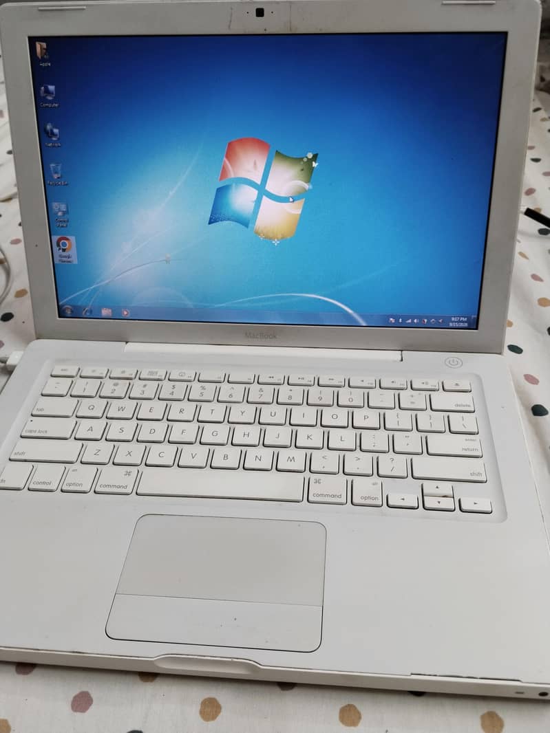 apple MacBook 1