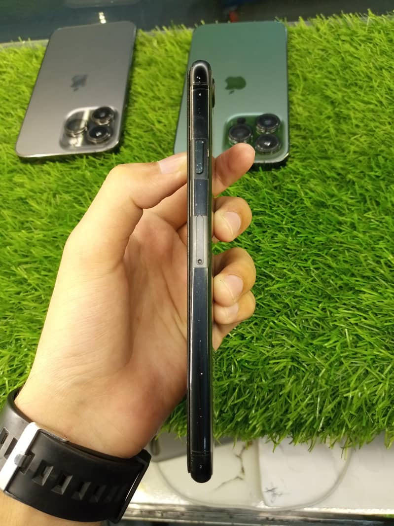 Apple iPhone SE 1