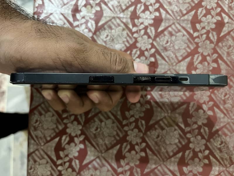 Apple iPhone 12 Pro Max 1