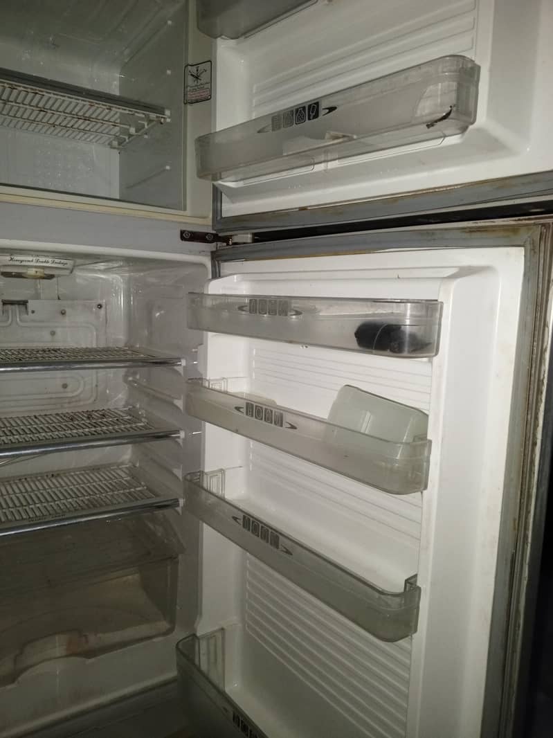 Dawlance Reflection Fridge 3