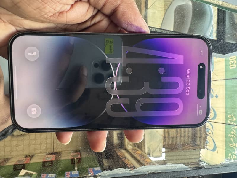 Apple iPhone 14 Pro 1