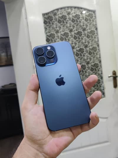 Apple iPhone 15 Pro Max 512gb jv like box pack