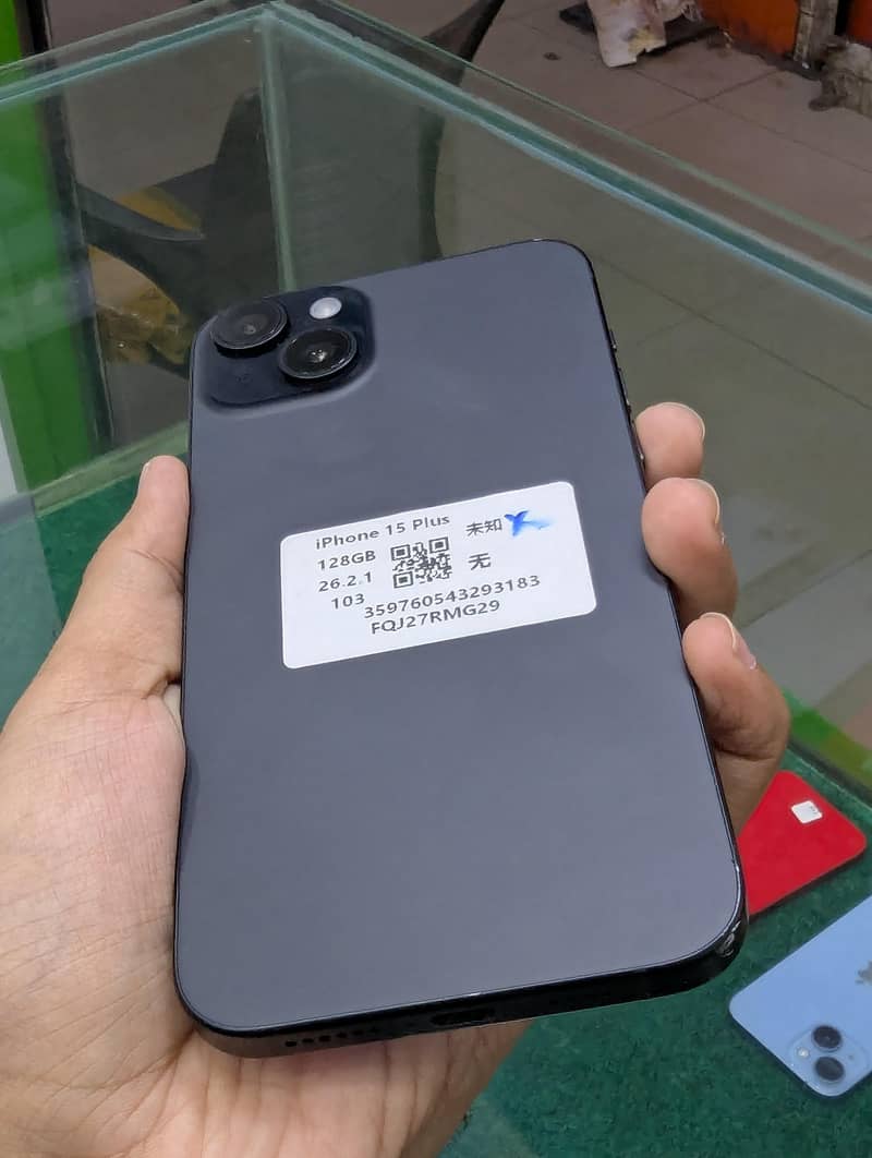 Apple iPhone 15 plus 1