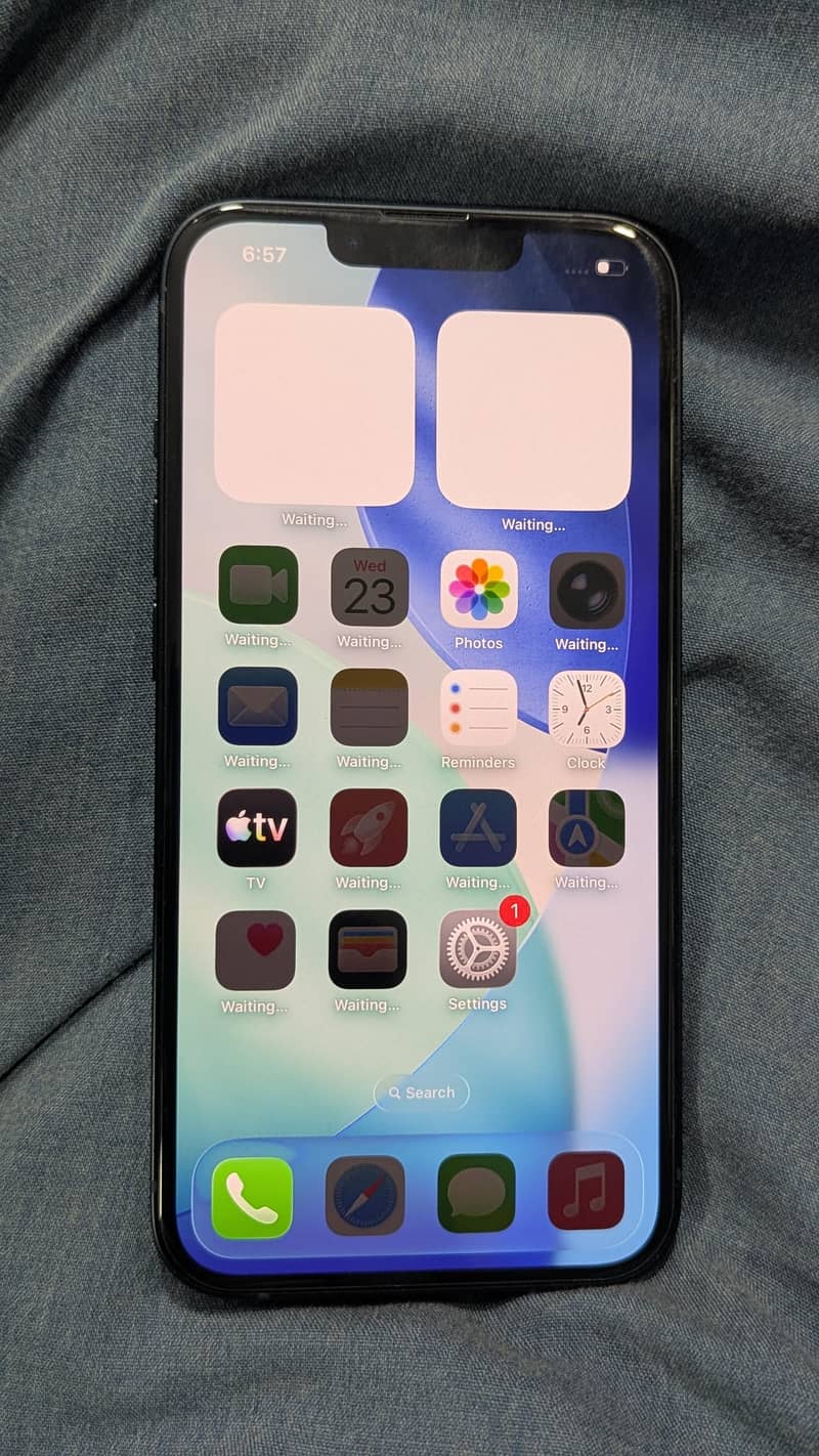 Apple iPhone 13 4