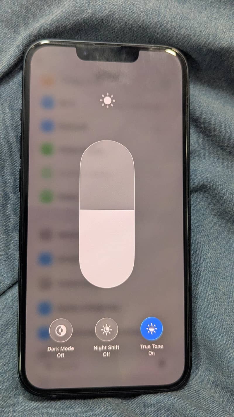 Apple iPhone 13 7
