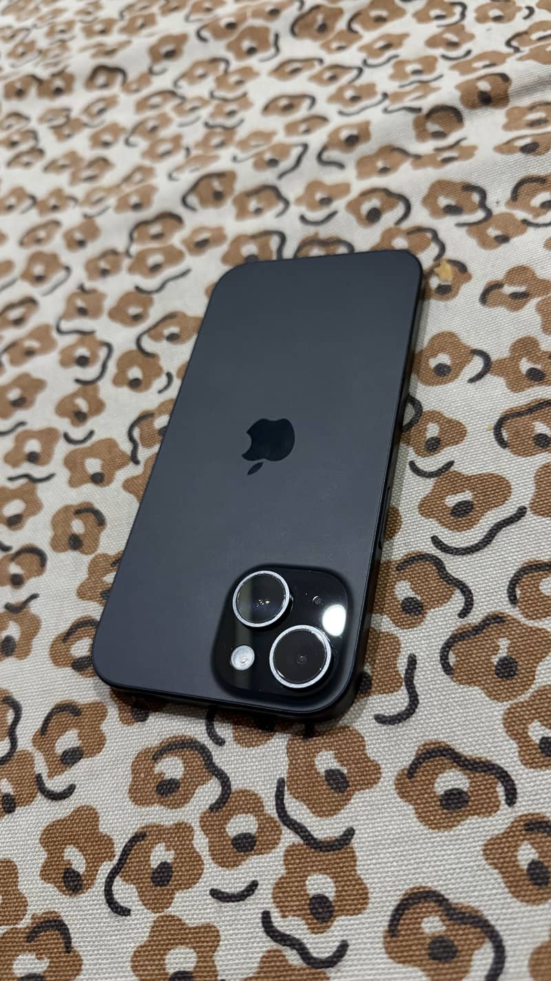 Apple iPhone 15 1