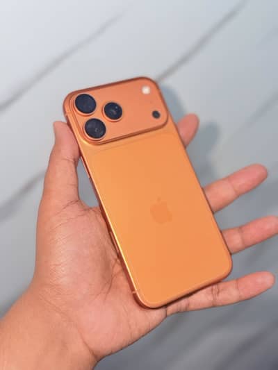 17 Pro Max Orange . 256 No P+E