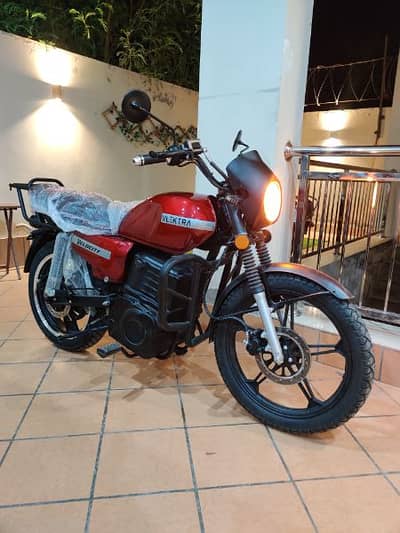 Vlektra Velocity 180 SE Special Edition