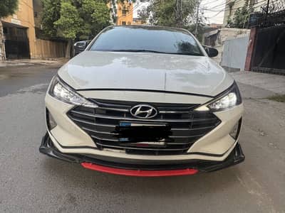 Hyundai Elantra 2021 Gls Full Option 2.0 in Excellent Condition