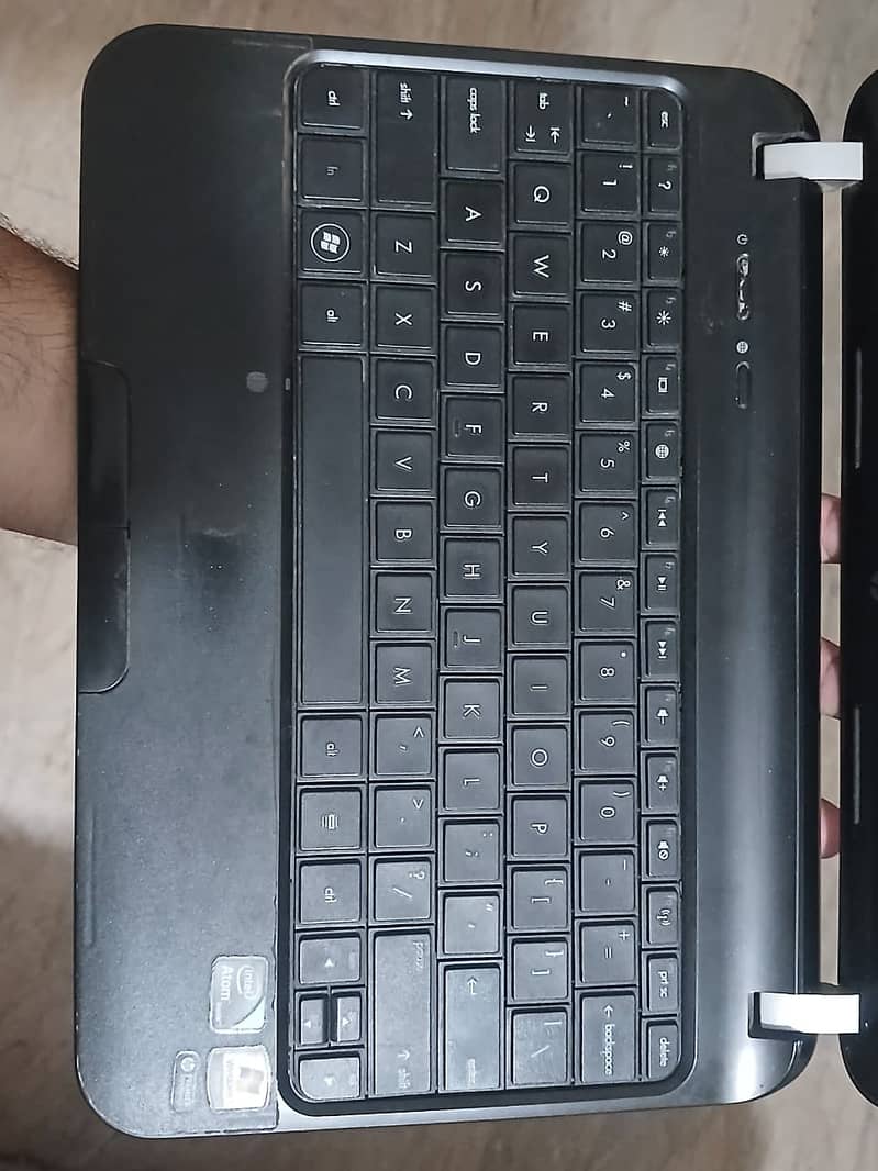 HP MINI 110 4