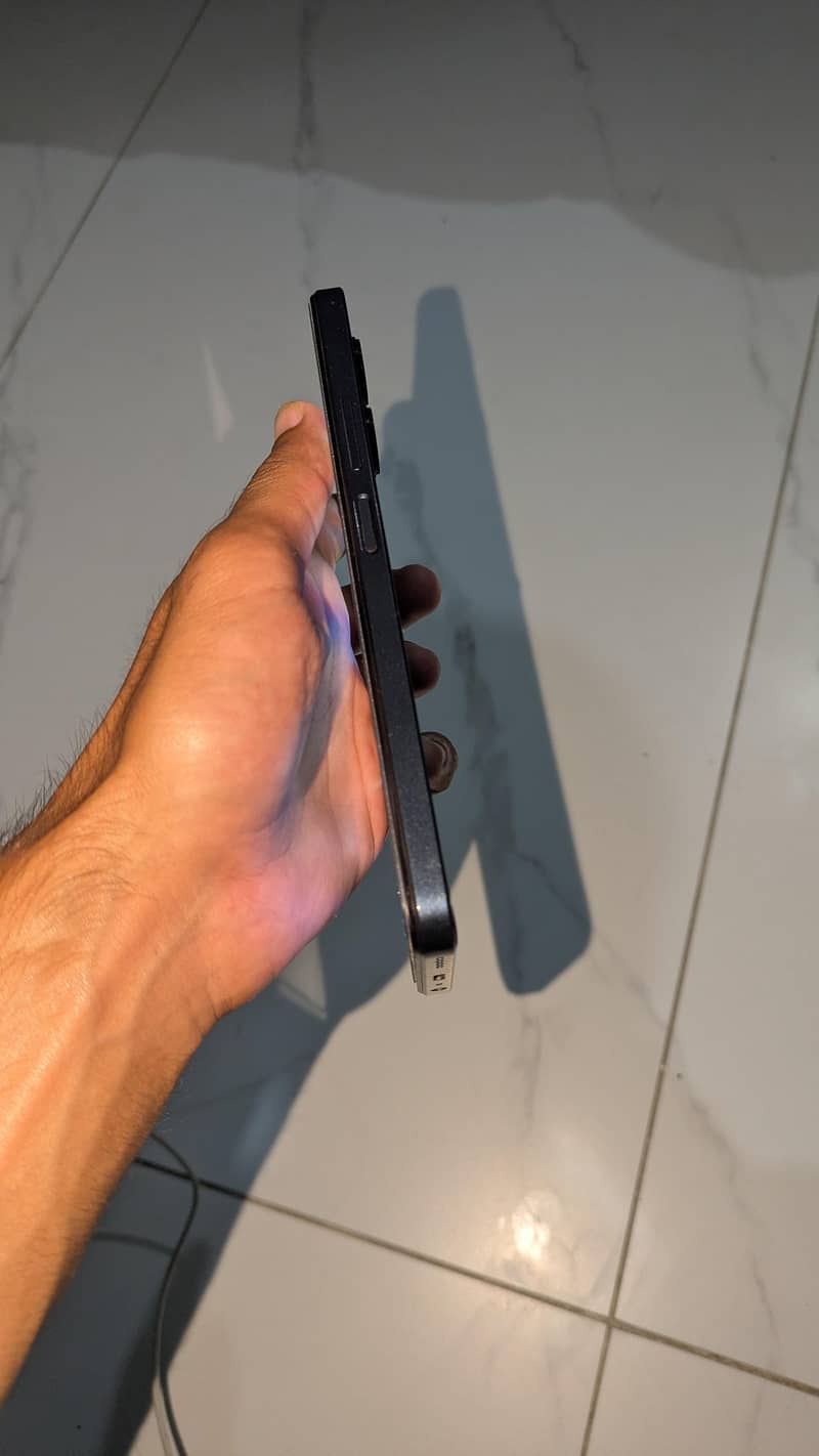 Realme C33 3