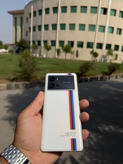 Vivo iQOO 9 Pro