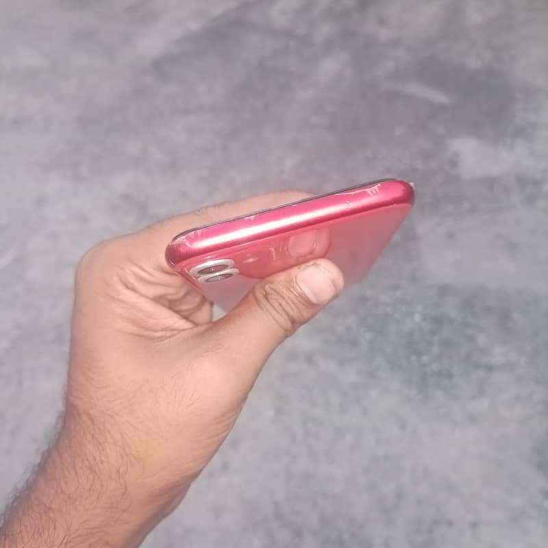 Apple iPhone 11 6
