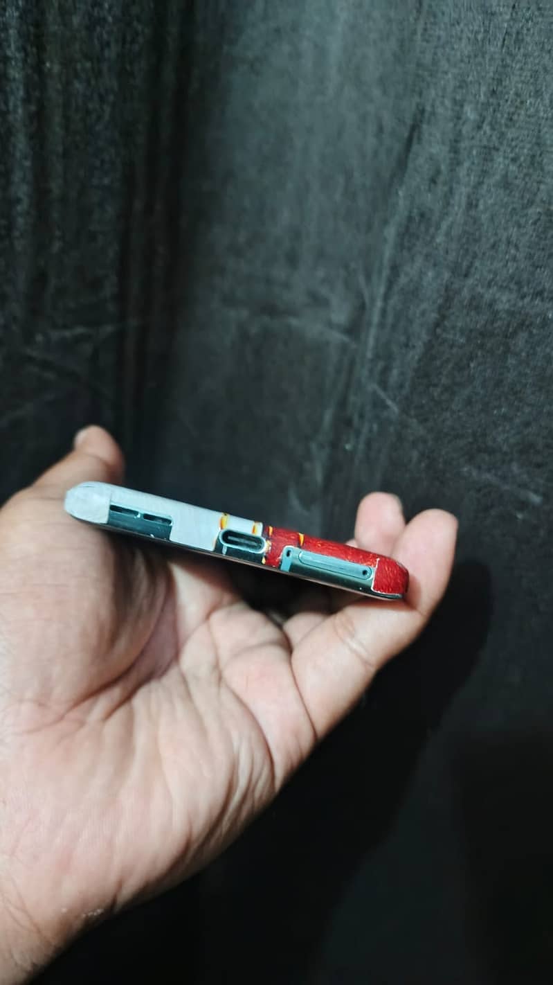 One Plus 10 Pro 5