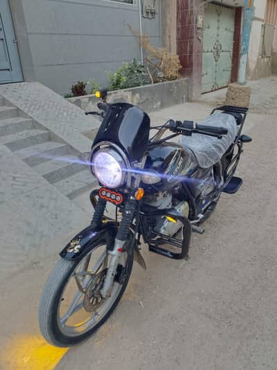 Suzuki GS SE 2021#0/3/1/7/0/0/2/4/6/2/9