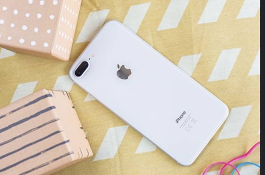 Apple iPhone 8 Plus 1