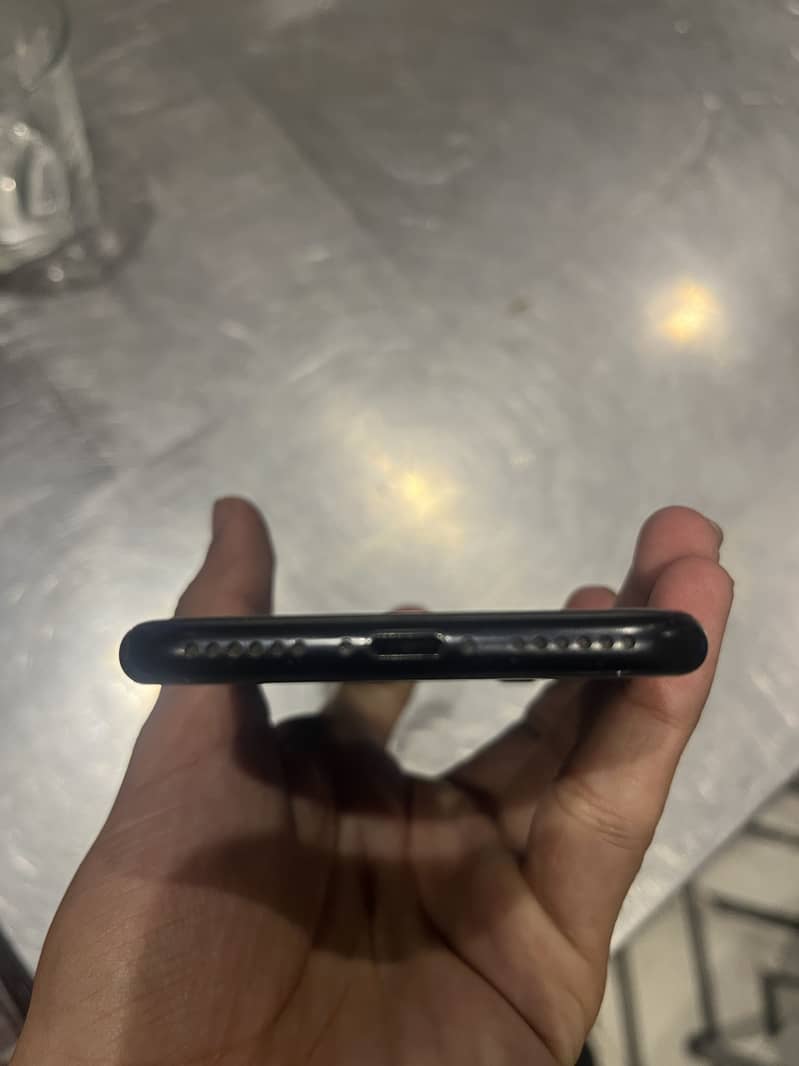 Apple iPhone SE 1