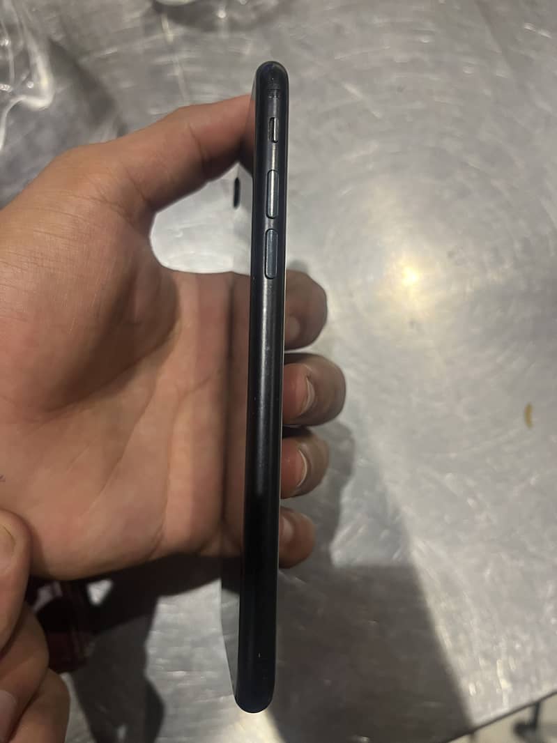 Apple iPhone SE 4