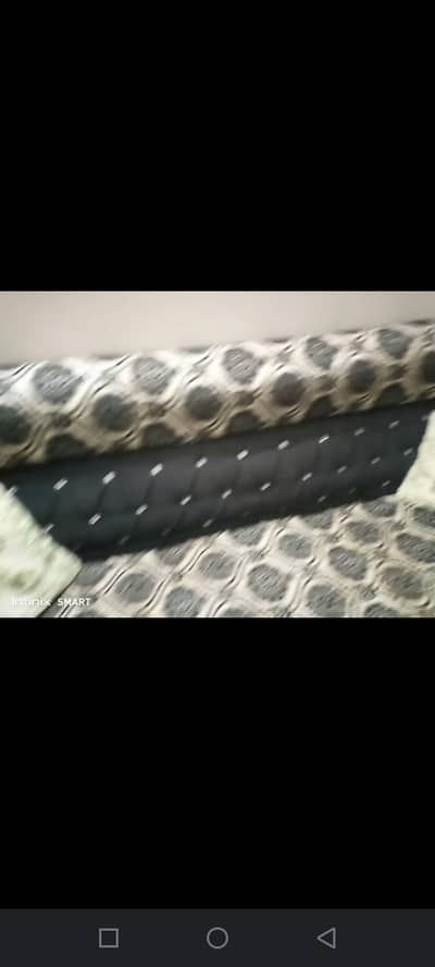 05 seater sofa seat.
