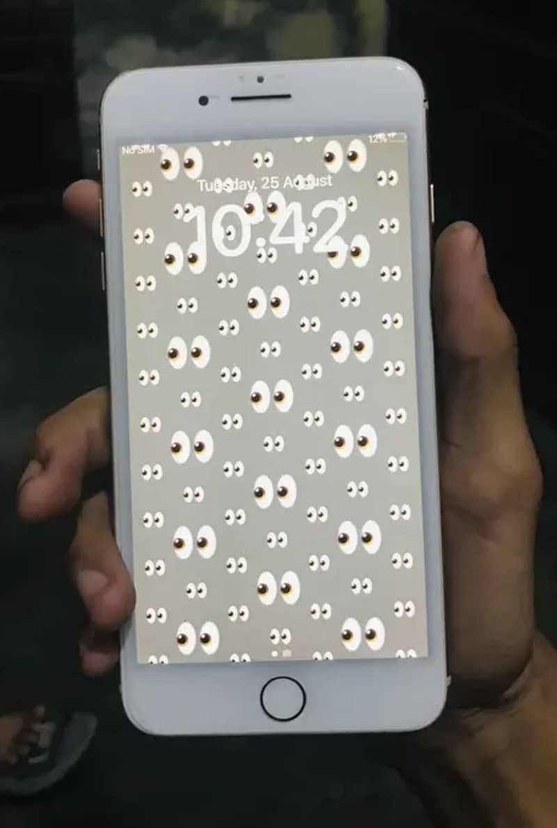 Apple iPhone 8 Plus 1