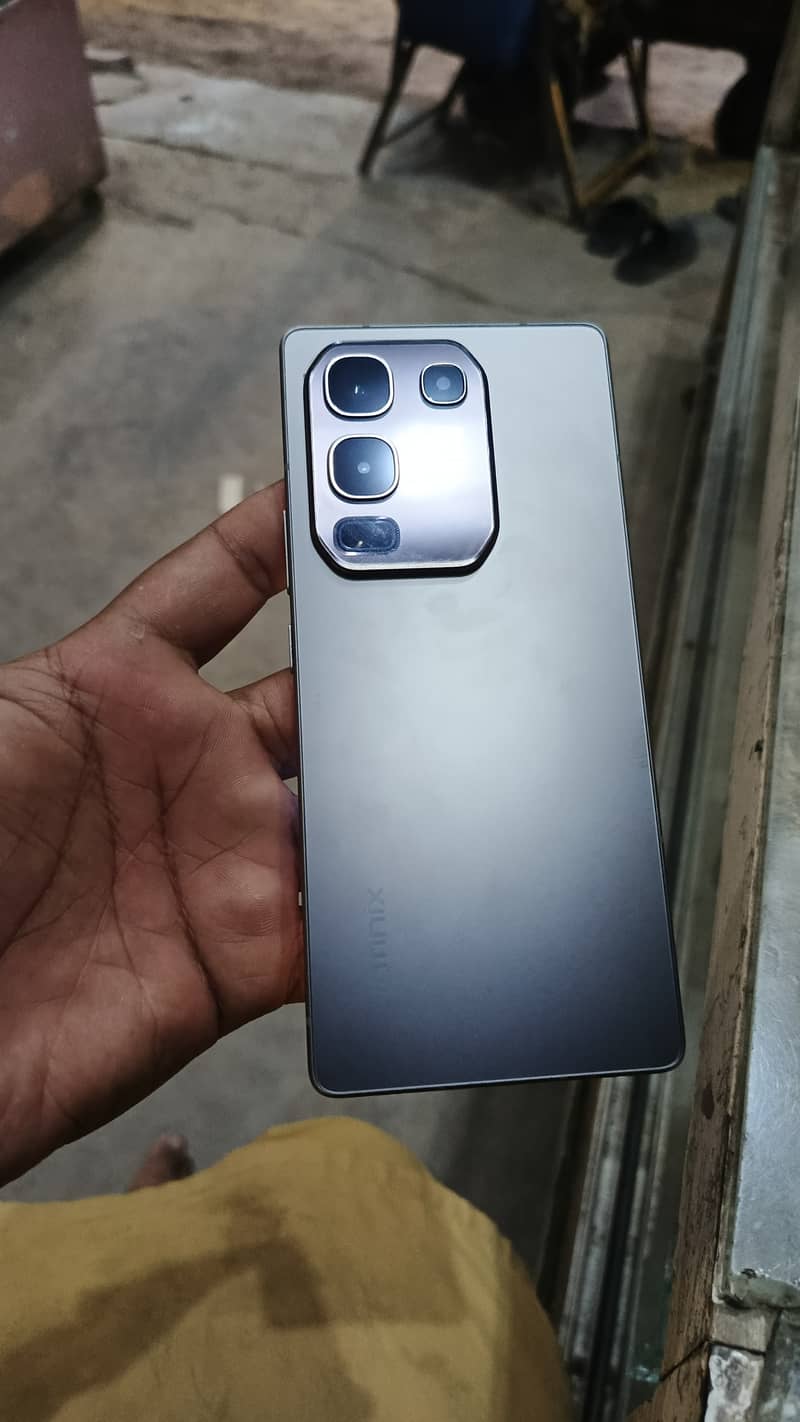 Infinix Note 6 1