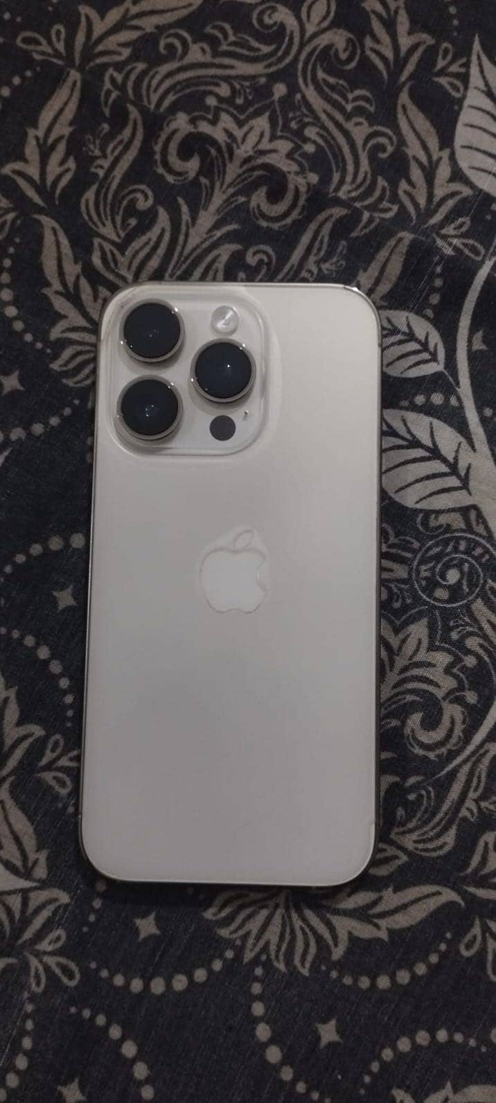 Apple iPhone 14 Pro 3