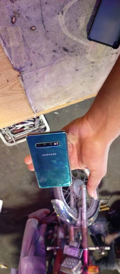 Samsung Mobile S10 Plus