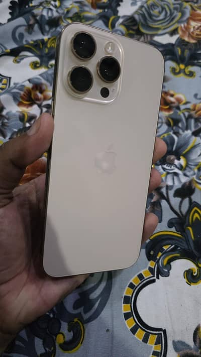Apple iPhone 16 Pro Max