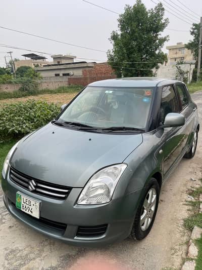 Suzuki Swift 2012 DLX