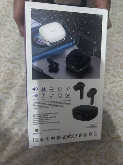 XAudio famouse brand ear birds. price on google 8000 rupess but we sale