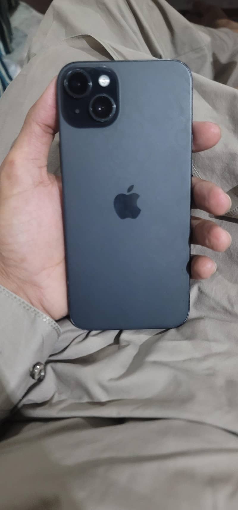 Apple iPhone 15 plus 0