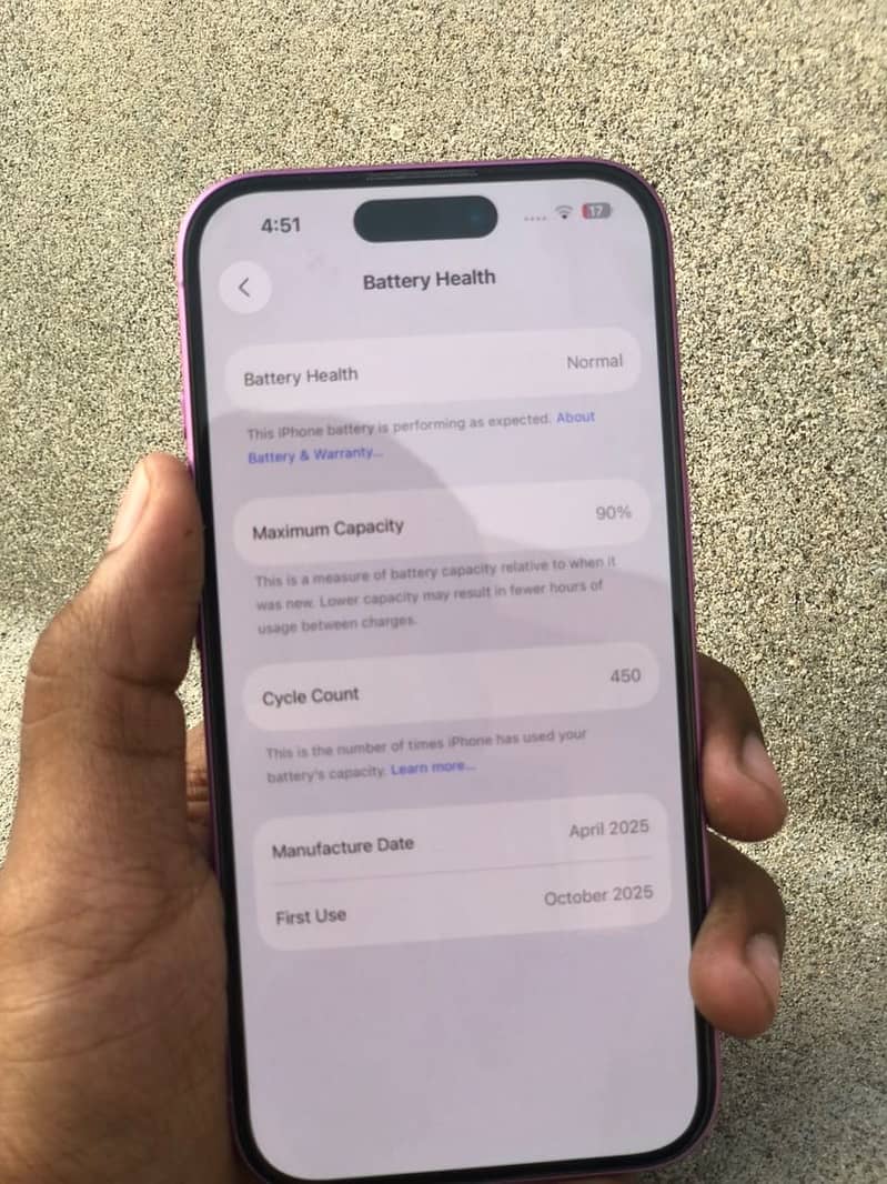Apple iPhone 16 8